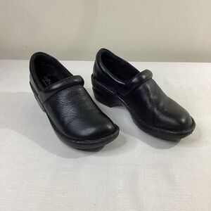 b.o.c. Black Leather Clog Size 6.5